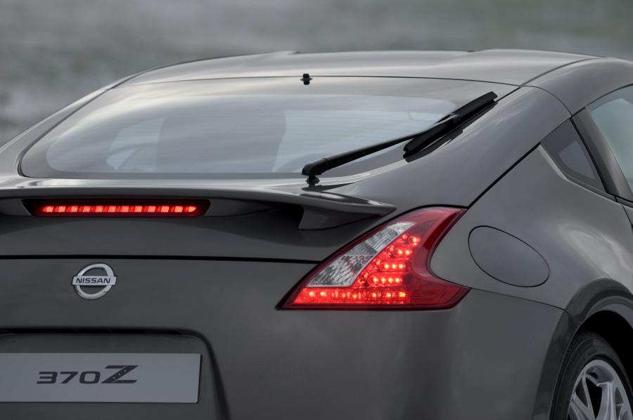  Nissan 370Z 2009 года  (фото 42 из 192)